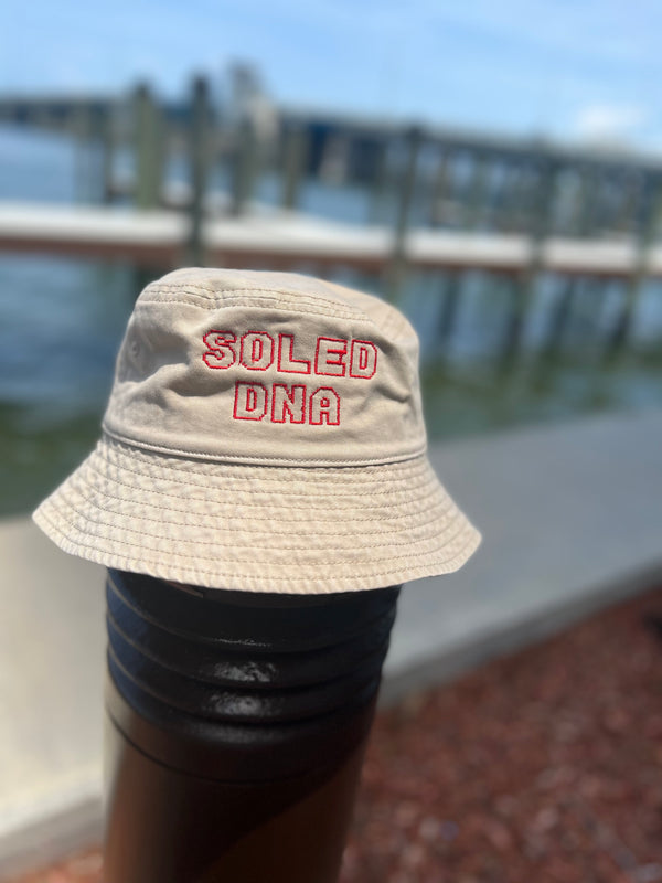 Soleddna Bucket Hat (Khaki)